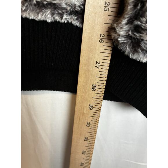 SpiritHoods Jacket Mens M Faux Fur Grey Hawk Crewneck Sweater Eco Friendly Luxe - Picture 7 of 7